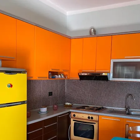 Sunset Vista Apartment